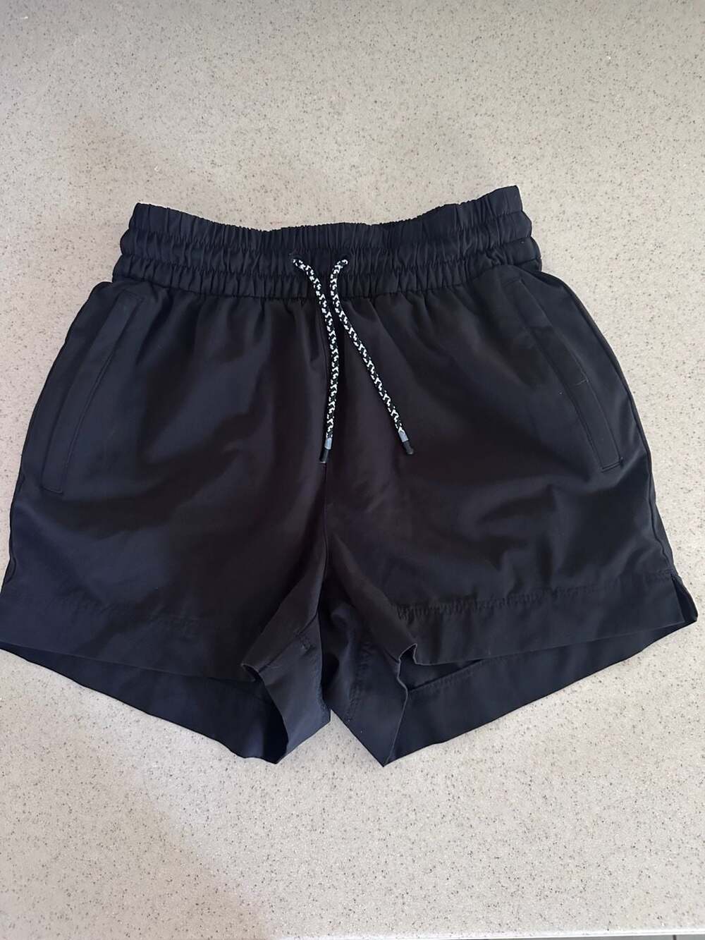 Athleta Girl Play More Athletic Shorts Size Medium 8-10